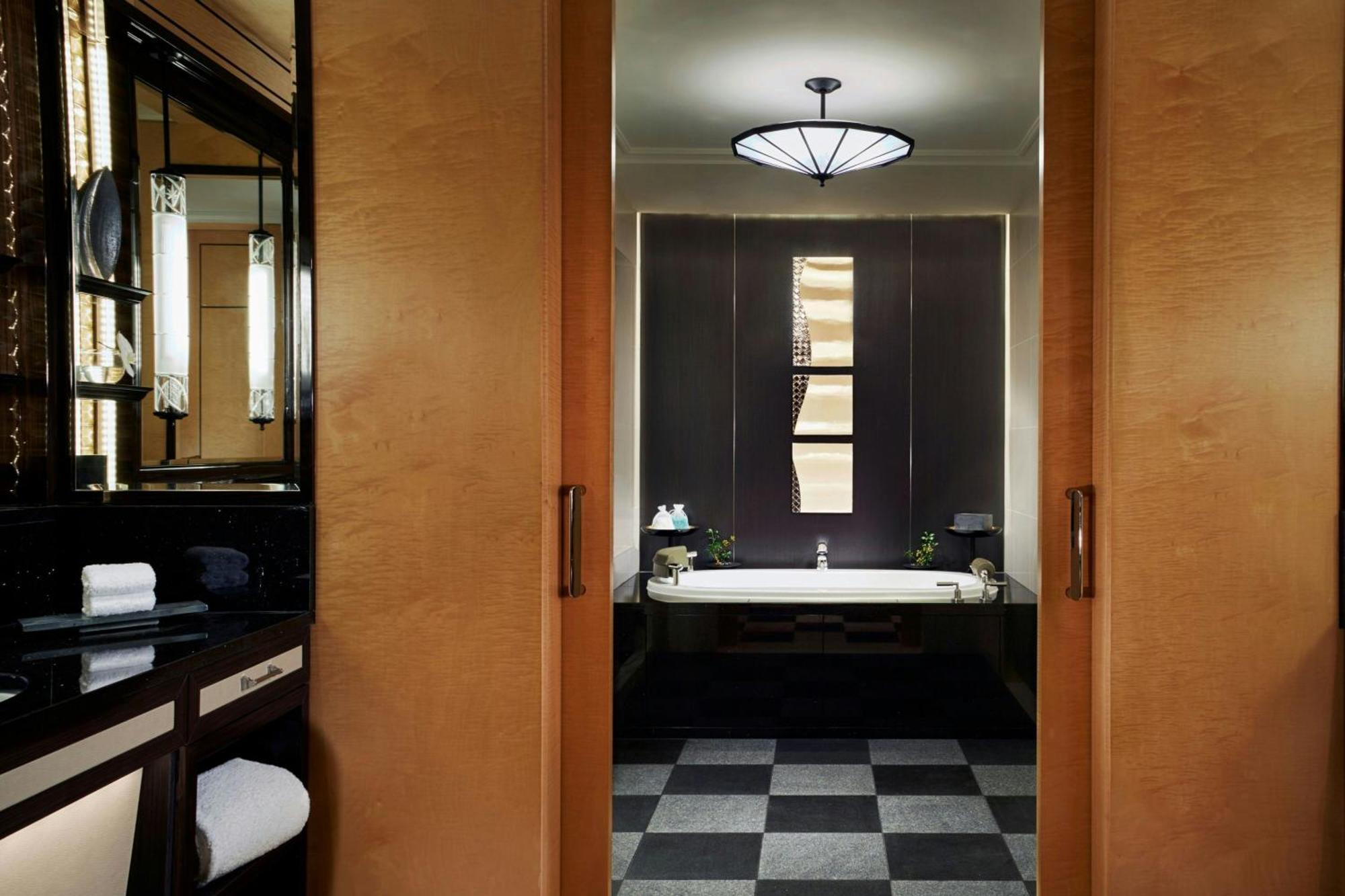 Hotel The Ritz-Carlton, Tokio Zewnętrze zdjęcie